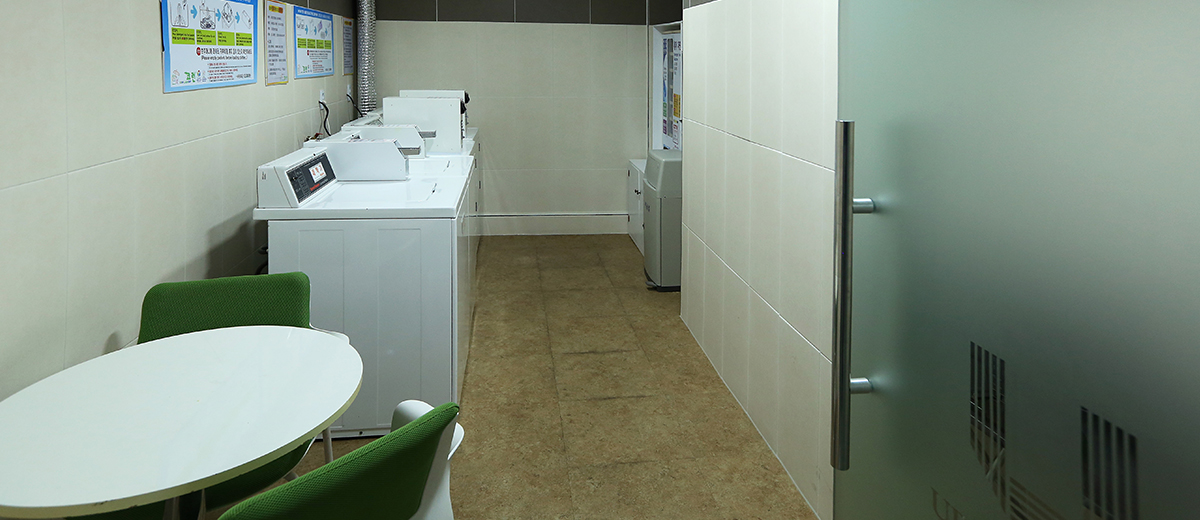 Coin Laundry